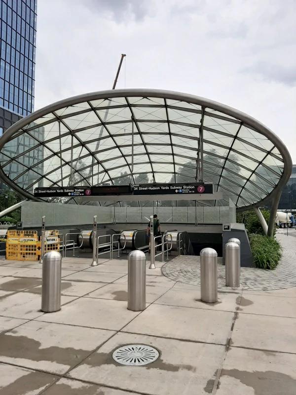 Subway 7 Station 34 Street-Hudson Yard End Subway number 7 in 34 street between 10 & 11 Avenue
