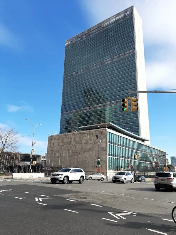 United Nations Headquarters in east 42 street & 1 Avenue