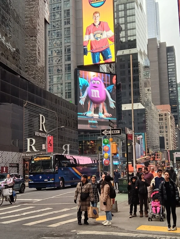 (M&M) World New York
