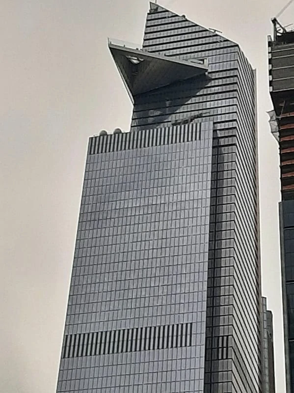 The Edge in the same place with Vessel, NYC